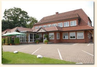 Land-Gut-Hotel Restaurant Kreuz Meyer Stuhr Eksteriør billede